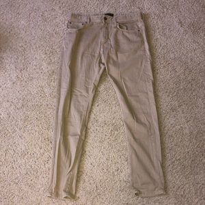 Men’s Khaki Jeans